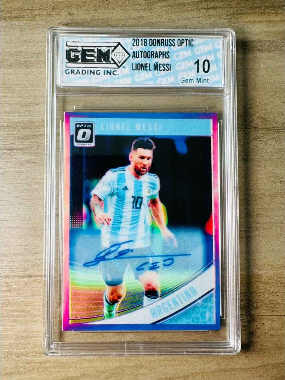 Lionel Messi Signed 2018 Panini Donruss Optic #89 Gem Mint 10 Novelty Card.